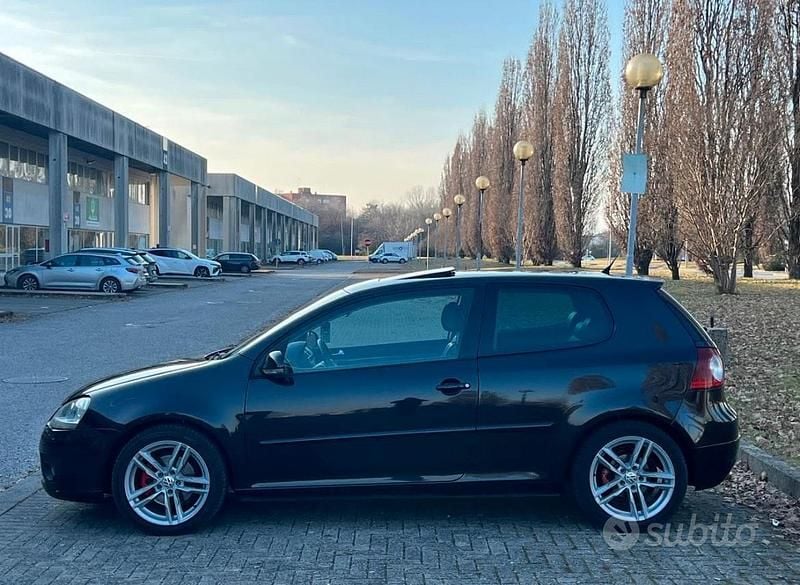 Usata VW Golf VI GT 140 CV (102 kW) 2008 Nero Utilitaria