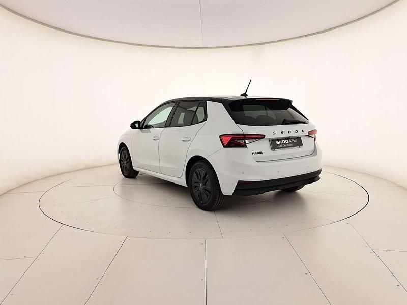 Usata Skoda Fabia Selection 80 CV (58 kW) 2025 Bianco luna metallizzato nero tulipano perlato Utilitaria