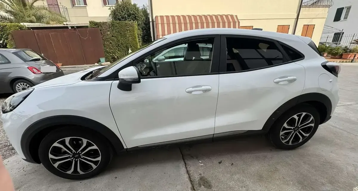 Usata Ford Puma Titanium 125 CV (91 kW) 2024 SUV