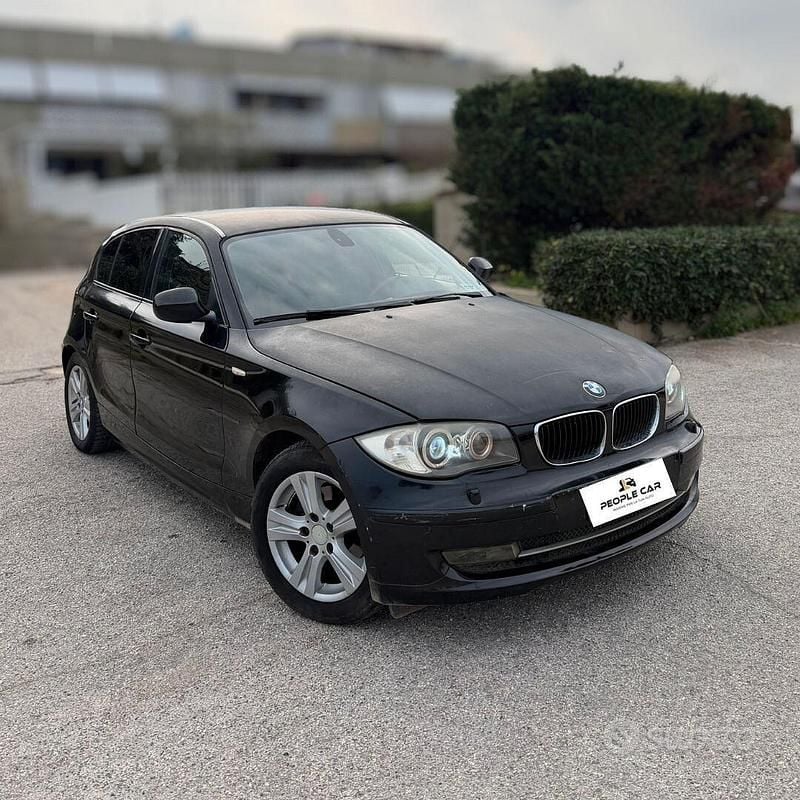 Usata BMW 116 Efficient Dynamics 116 CV (85 kW) 2010 Nero Utilitaria