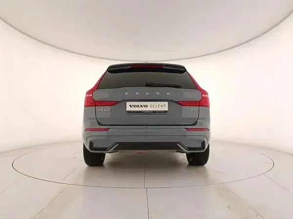 Usata Volvo XC60 Plus 197 CV (144 kW) 2023 Grigio SUV