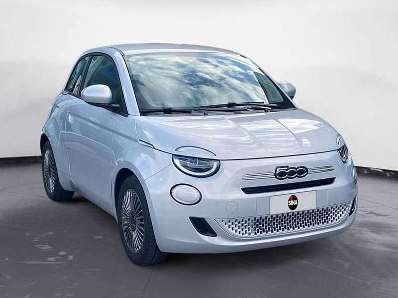 Nuova Fiat 500 69 CV (50 kW) 2026 Celestial blue Berlina