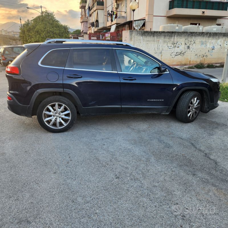 Usata Jeep Cherokee Limited 140 CV (102 kW) 2015 Blu SUV