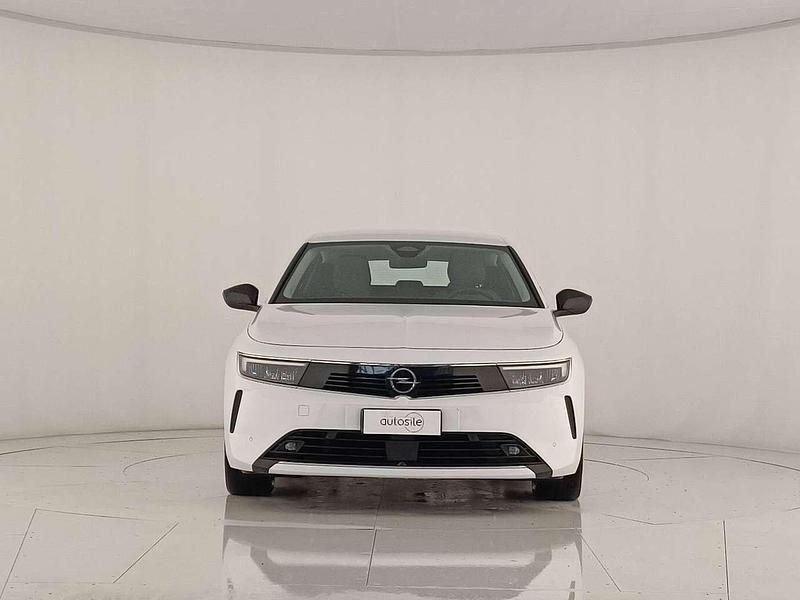 Usata Opel Astra Edition 131 CV (96 kW) 2022 Bianco Berlina