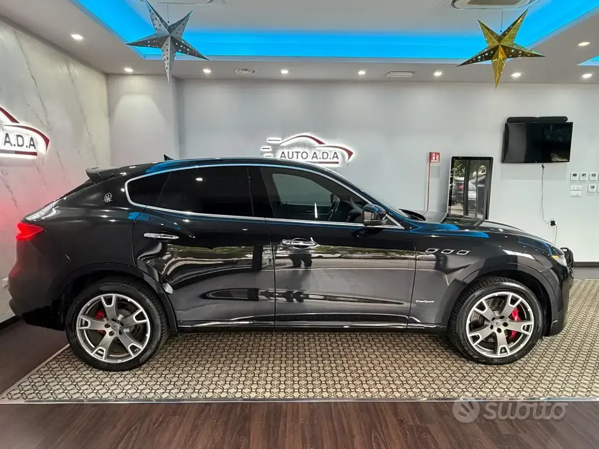 Usata Maserati Levante 350 CV (257 kW) 2019 Nero SUV