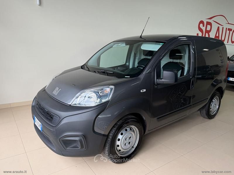 Usata Fiat Fiorino 95 CV (69 kW) 2023 Grigio Monovolume