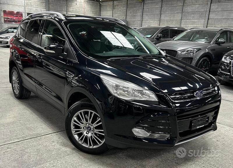 Usata Ford Kuga Titanium 140 CV (102 kW) 2014 Nero SUV