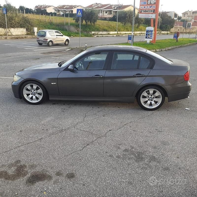 Usata BMW 320 2005 Grigio Berlina