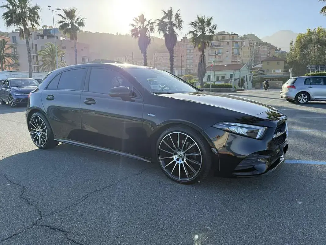 Usata Mercedes 180 Premium 116 CV (85 kW) 2021 Berlina