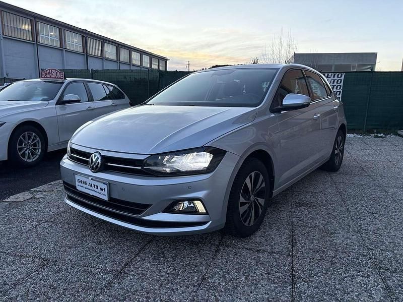 Argento Usata 2018 VW Polo Comfortline Utilitaria | 10.500 € (Ottimo prezzo) - Immagine 1/4