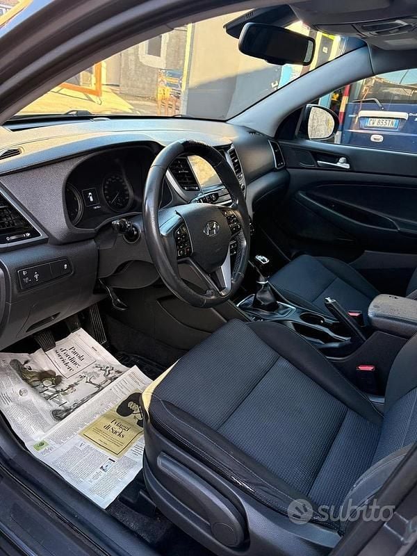 Usata Hyundai Tucson 116 CV (85 kW) 2018 Grigio SUV