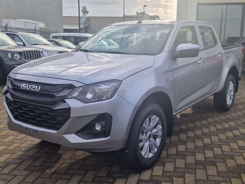 Nuova Isuzu D-Max 163 CV (119 kW) 2025 Grigio Pick-up