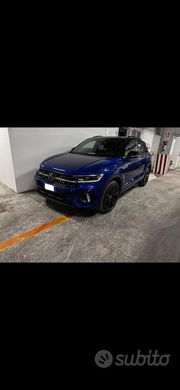 Usata VW T-Roc R 150 CV (110 kW) 2023 Blu SUV