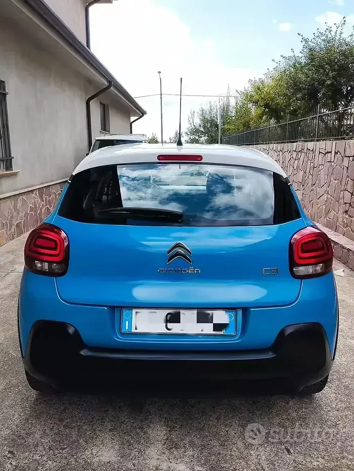 Usata Citroën C3 Shine 75 CV (55 kW) 2017 Blu/azzurro Berlina
