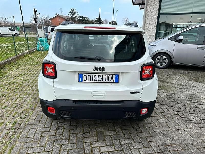 Gebraucht Jeep Renegade Longitude 120 PS (88 kW) 2022 Weiß SUV