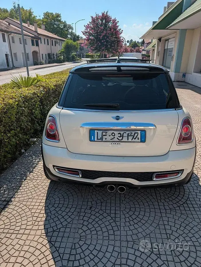 Usata Mini Cooper SD 143 CV (105 kW) 2011 Utilitaria