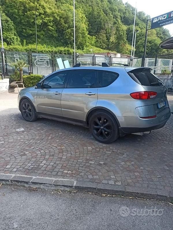 Usata Subaru Tribeca 230 CV (169 kW) 2005 Grigio SUV