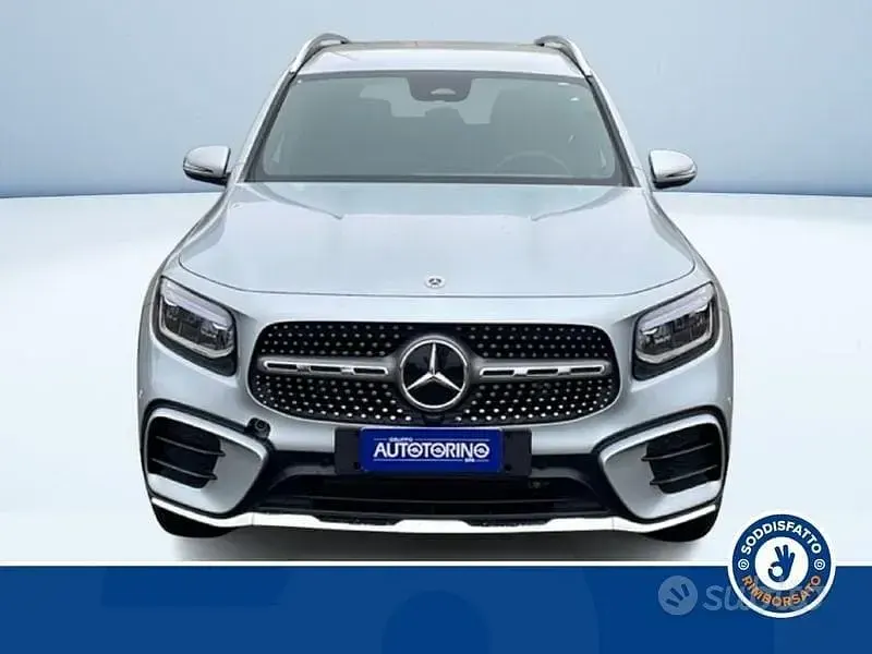 Nuevo Mercedes GLB200 AMG 150 CV (110 kW) 2026 Gris SUV