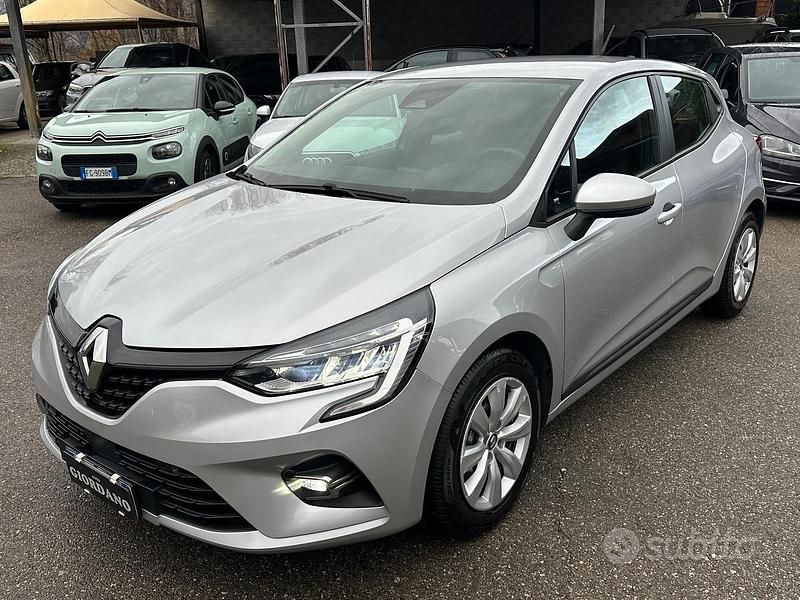 Usata Renault Clio V 85 CV (62 kW) 2020 Grigio Berlina