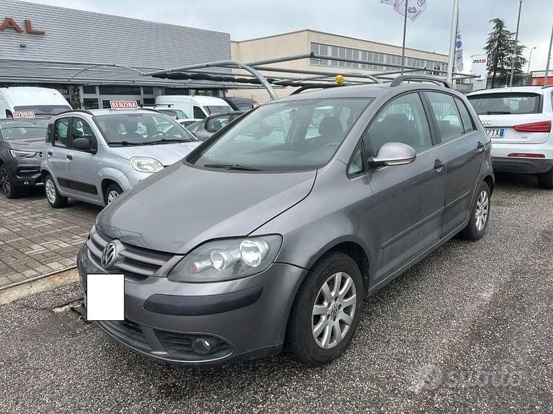 Usata VW Golf Plus Cross Comfortline 105 CV (77 kW) 2007 Grigio Monovolume