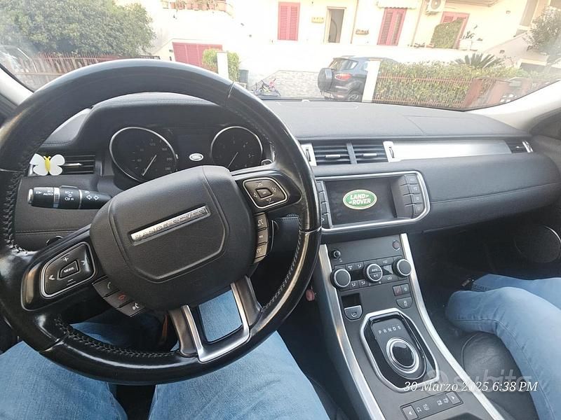 Usata Land Rover Range Rover evoque 2017 Grigio SUV