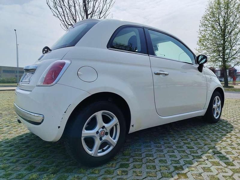 Usata Fiat 500 Lounge 69 CV (50 kW) 2014 Bianco Utilitaria
