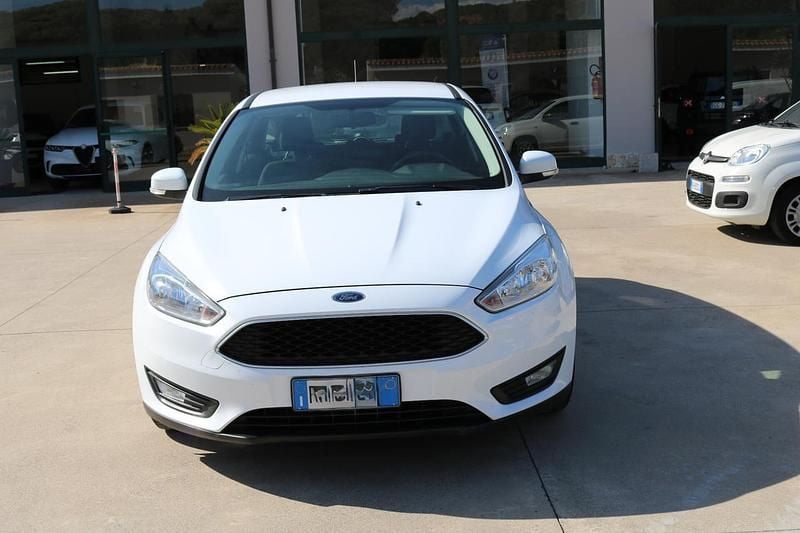 Usata Ford Focus 120 CV (88 kW) 2018 Bianco Berlina