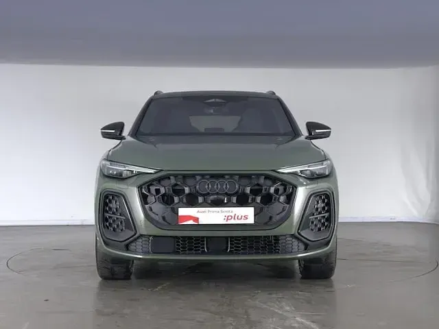 Usata Audi Q5 Sportback S-Line 204 CV (150 kW) 2025 Verde distretto metallizzato SUV