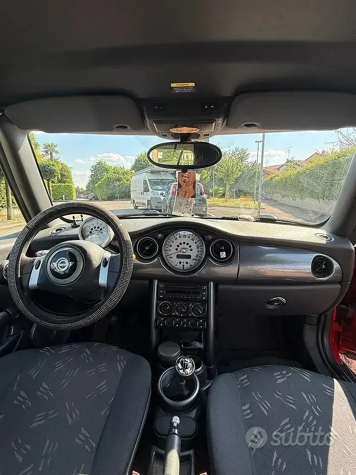 Usata Mini Cooper 2006 Rosso Utilitaria