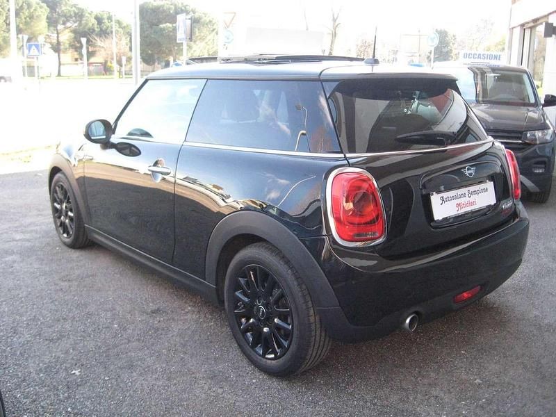 Usata Mini Cooper 136 CV (100 kW) 2018 Nero Utilitaria