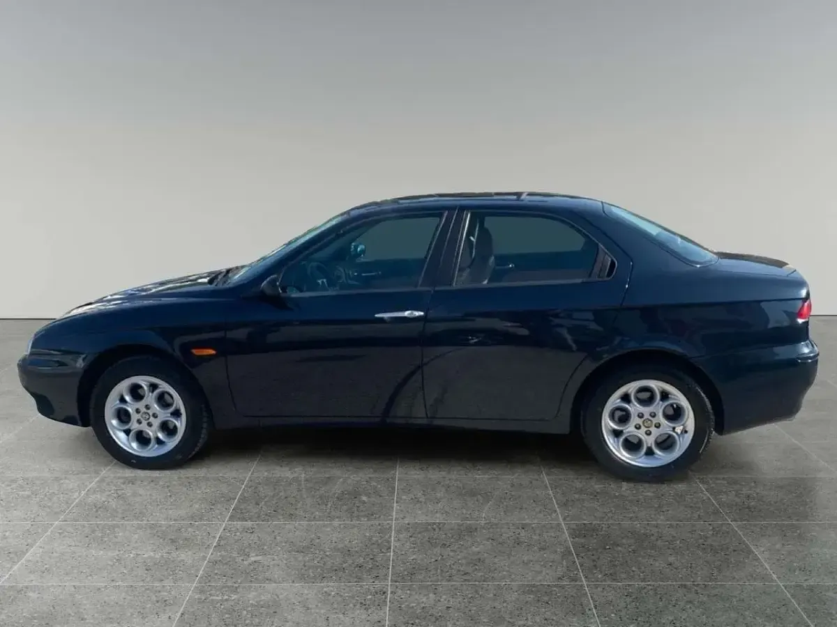 Usata Alfa Romeo 156 155 CV (114 kW) 2002 Nero Berlina