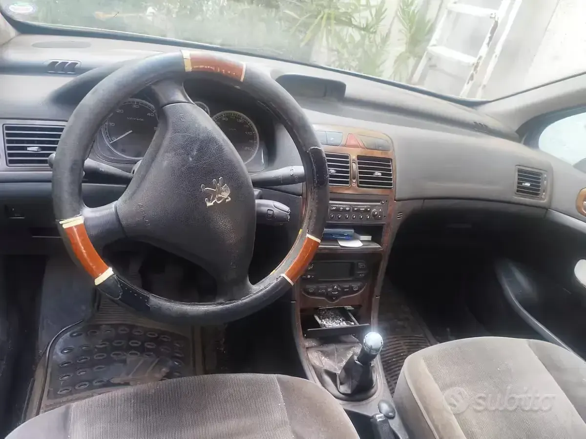 Usata Peugeot 307 90 CV (66 kW) 2004 Grigio Berlina