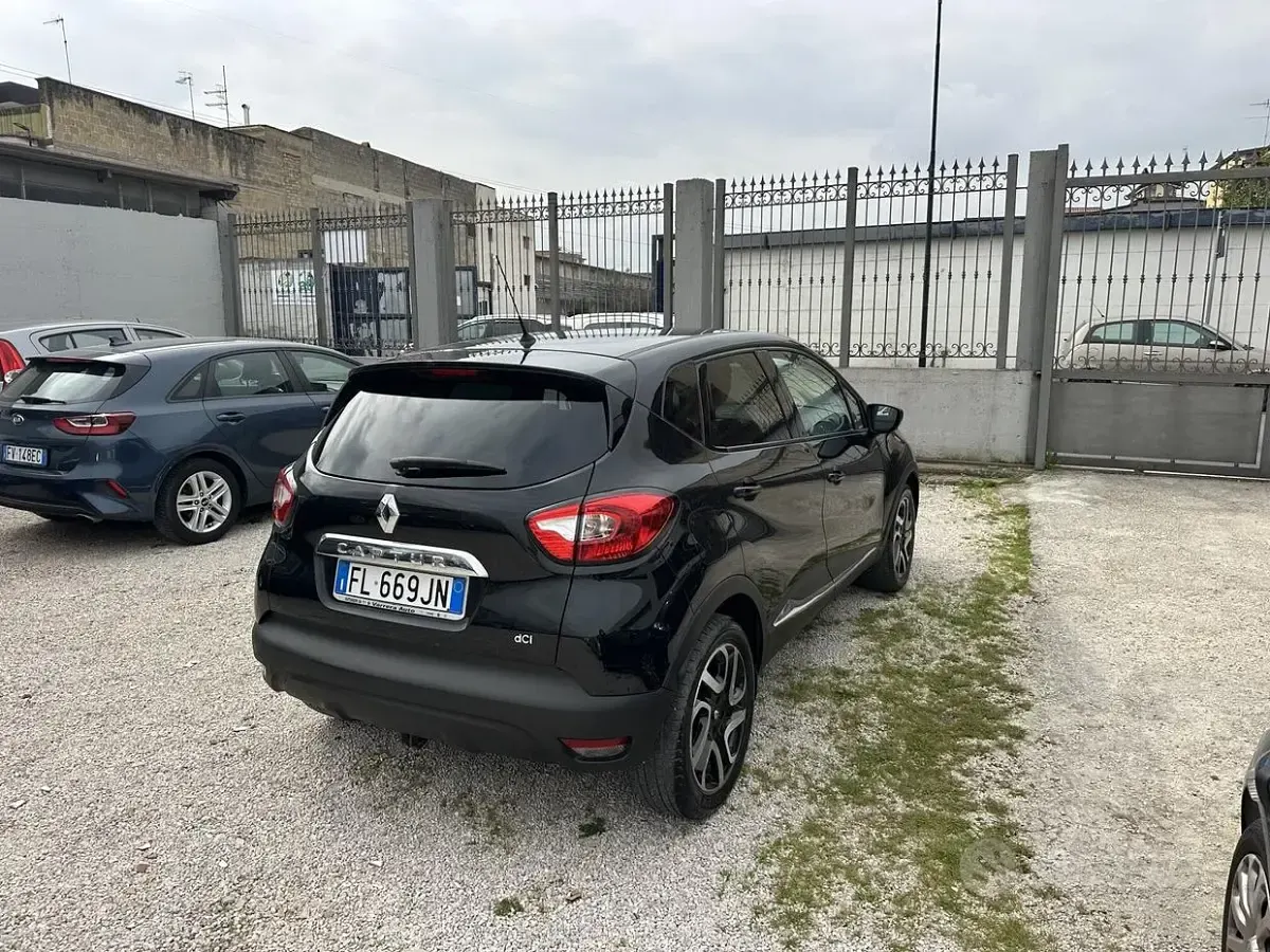 Occasion Renault Captur 90 ch (66 kW) 2015 Noir SUV
