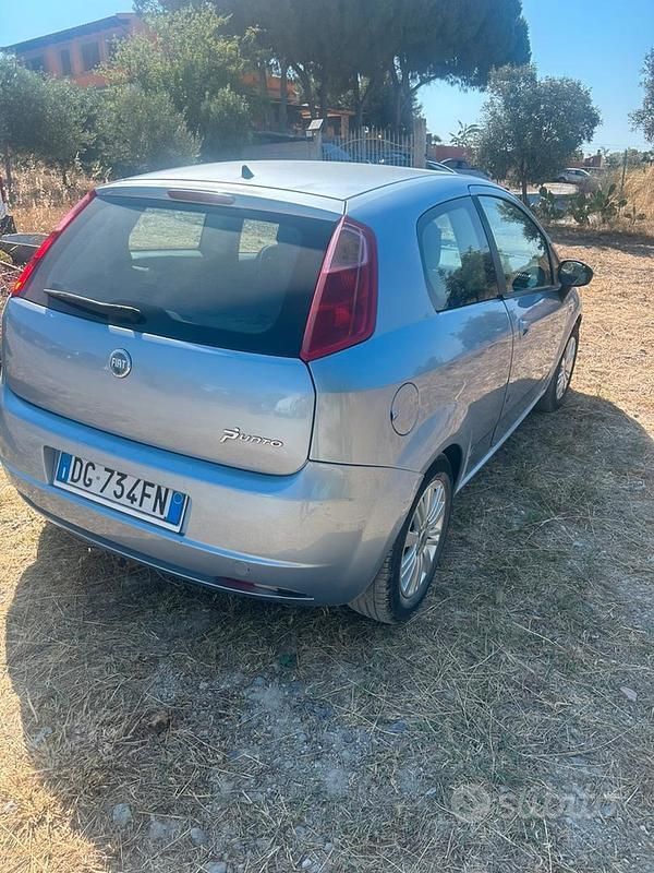 Usata Fiat Grande Punto 90 CV (66 kW) 2008 Utilitaria