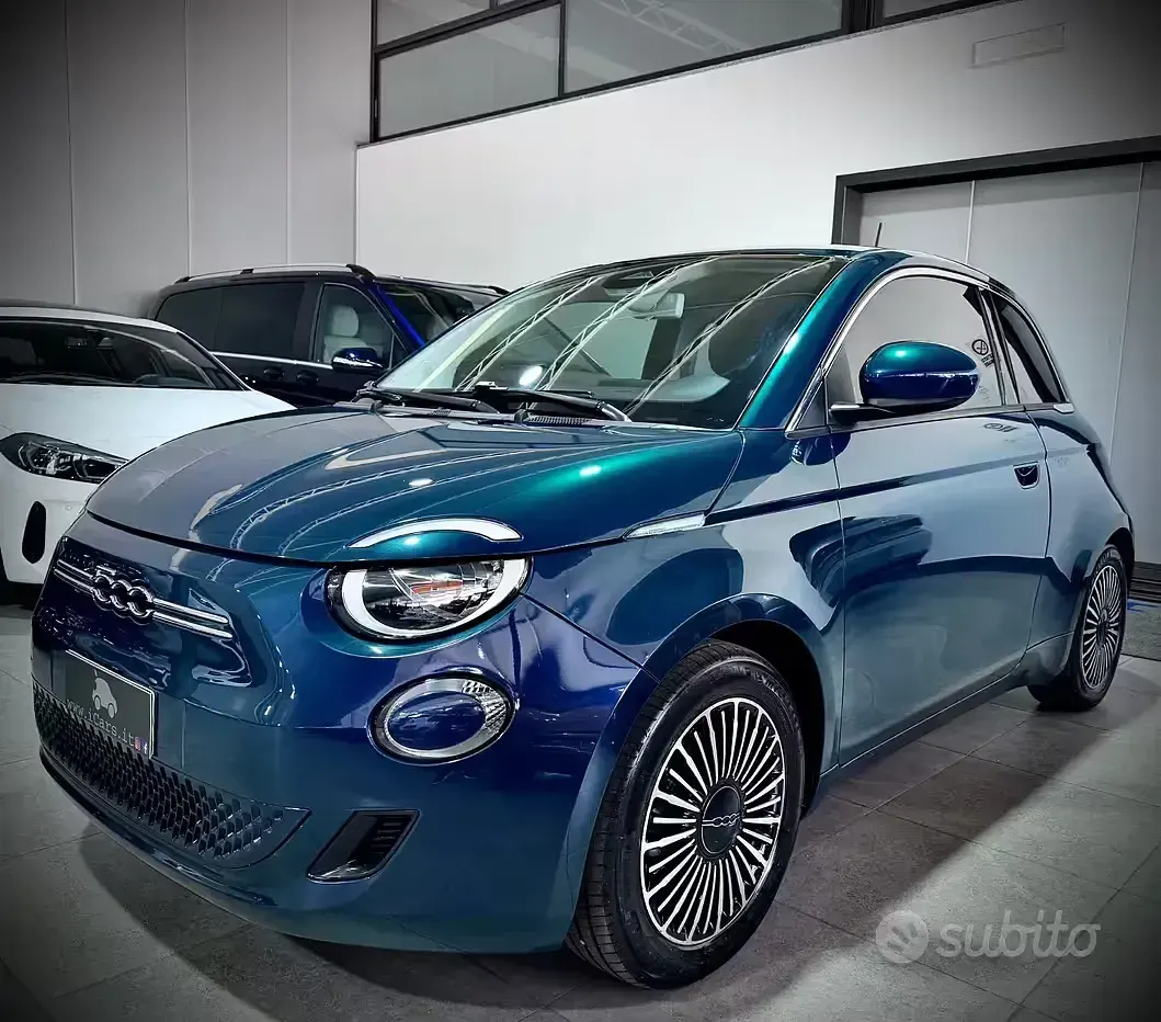 Usata Fiat 500e Icon 42 kW (58 CV) 2020 Verde Berlina