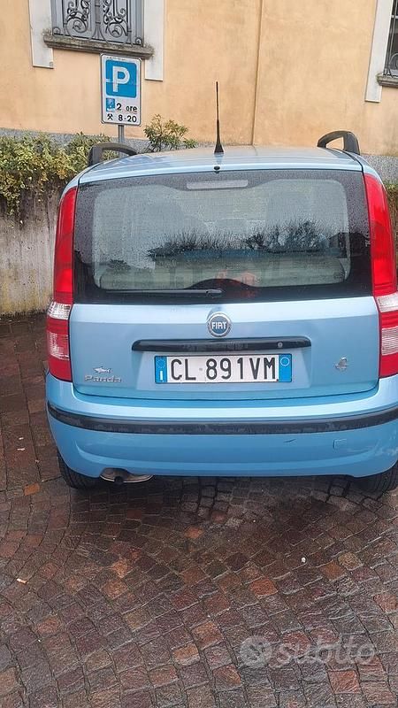 Blu Usata 2006 Fiat Panda Due volumi | 2700 € - Immagine 1/4