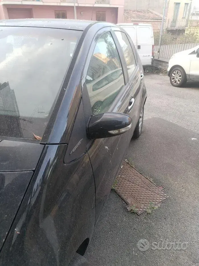 Usata Mercedes A180 Elegance 109 CV (80 kW) 2008 Nero Berlina