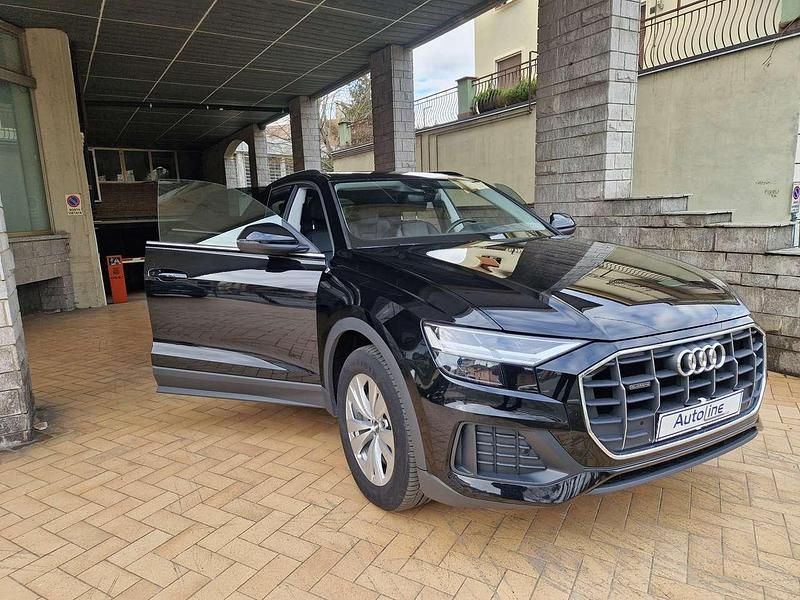 Nero Usata 2019 Audi Q8 Ambiente SUV | 58.500 € (Buon prezzo) - Immagine 1/4