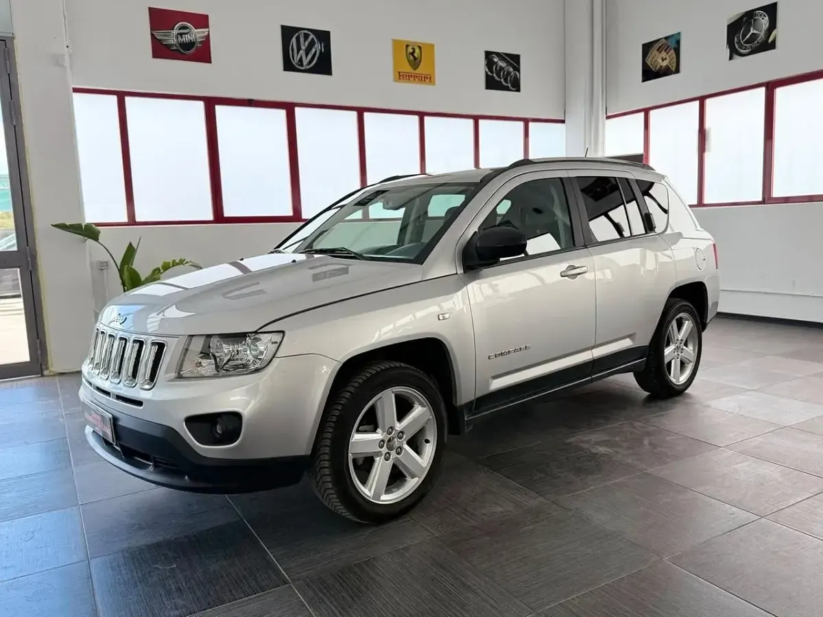 Usata Jeep Compass Limited 136 CV (100 kW) 2012 Grigio SUV