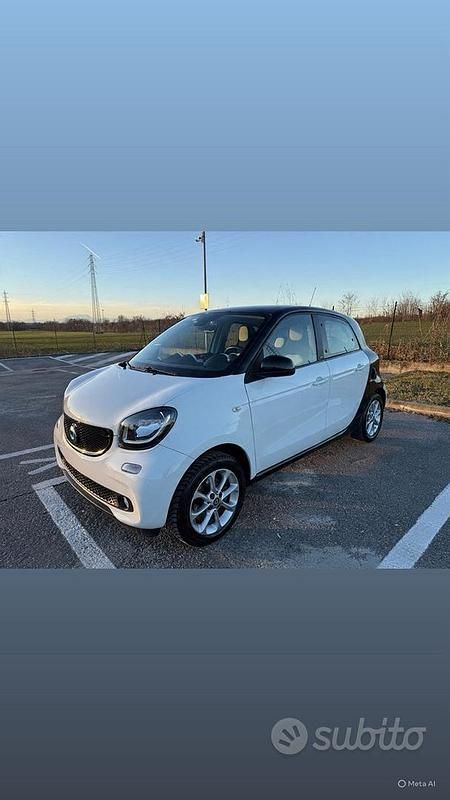 Usata Smart ForFour 2017 Bianco Utilitaria
