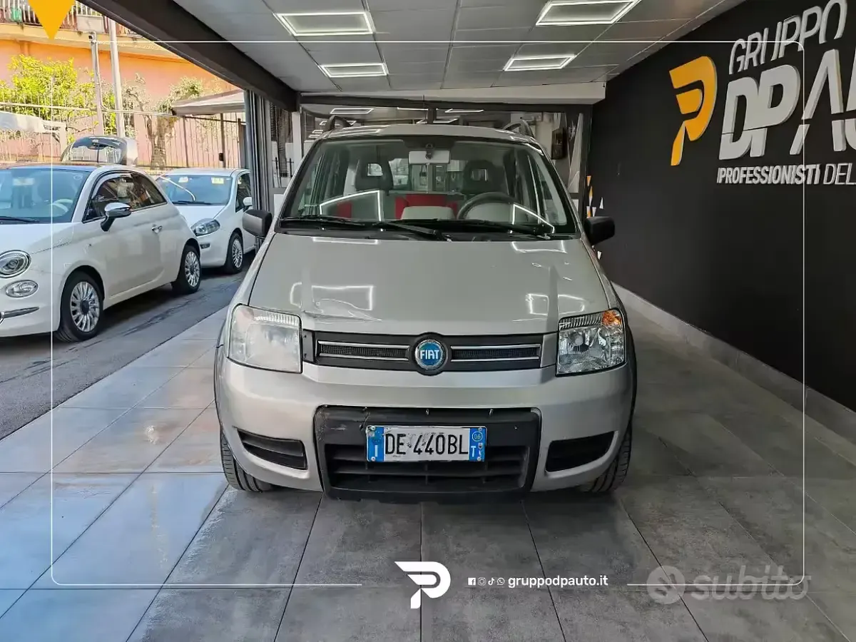 Usado Fiat Panda 4x4 Climbing 60 CV (44 kW) 2006 Gris Utilitario