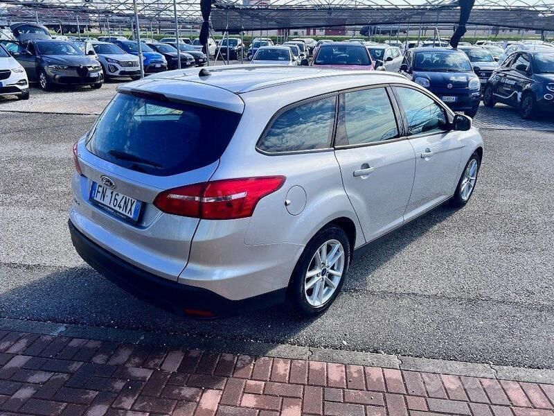 Usata Ford Focus Titanium 120 CV (88 kW) 2018 Argento Station wagon