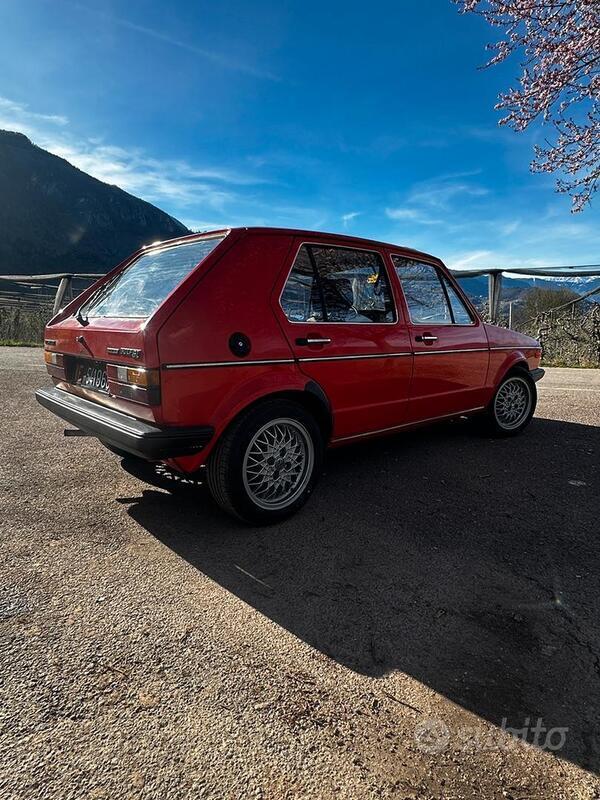 Usato 1983 VW Golf I 1.1 Benzin 50 CV (6.600 €)