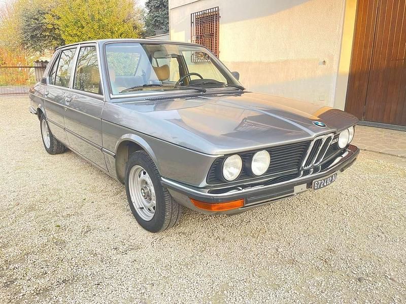 Usata BMW 520 122 CV (89 kW) 1981 Other Berlina