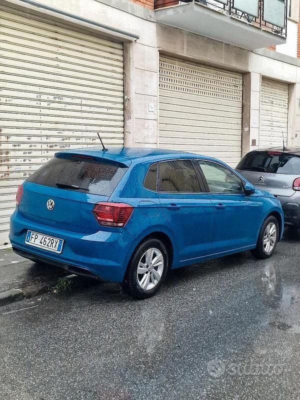 Usata VW Polo 65 CV (47 kW) 2018 Blu Utilitaria