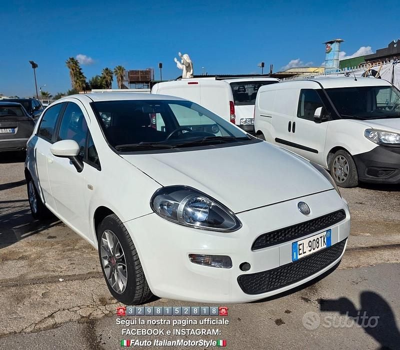 Usata Fiat Punto Evo Emotion 77 CV (56 kW) 2012 Bianco Utilitaria