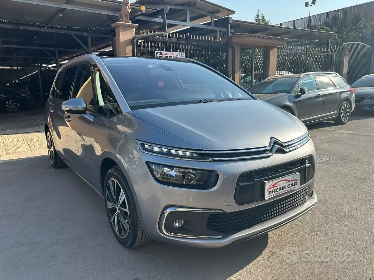 Usata Citroën Grand C4 Picasso Shine 120 CV (88 kW) 2017 Grigio Monovolume