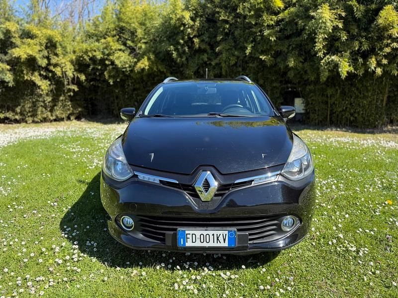 Usata Renault Clio GrandTour 74 CV (54 kW) 2016 Nero Station wagon