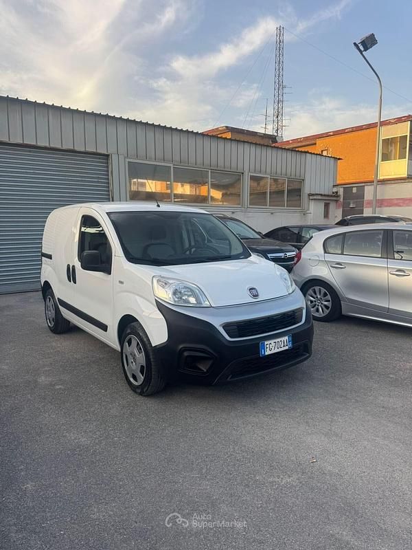 Usata Fiat Fiorino 75 CV (55 kW) 2016 Bianco Monovolume