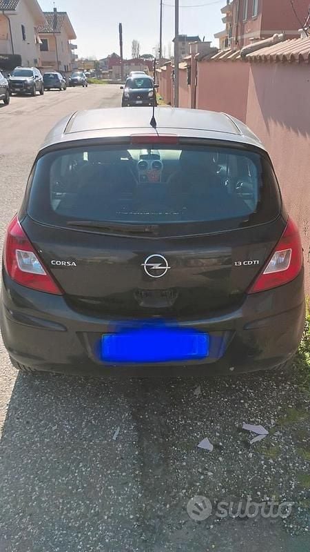 Usata Opel Corsa 2008 Nero Utilitaria